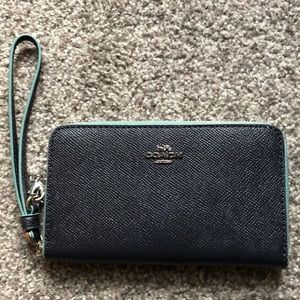 New! Coach Wristlet